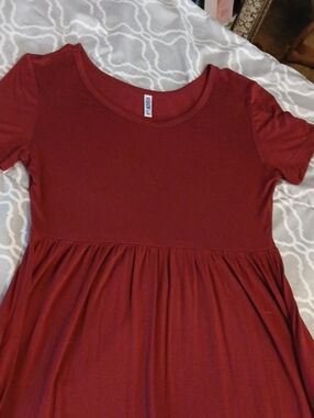 VllShow Maroon Short Sleeve Long Flowy Dress LONG